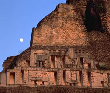 Belize Xunantunich